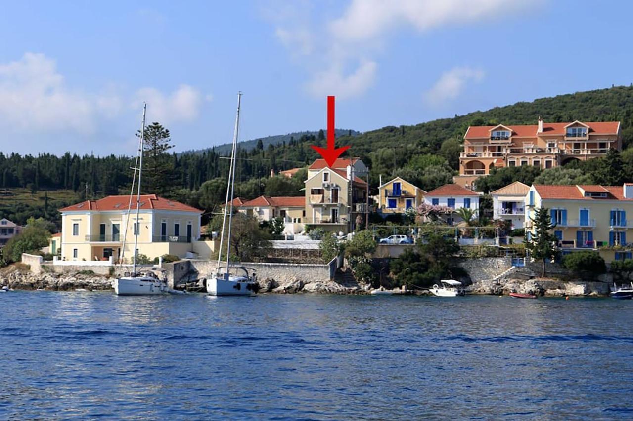 Sonia'S Apartment In Fiscardo Waterfront Fiskardo Exterior foto